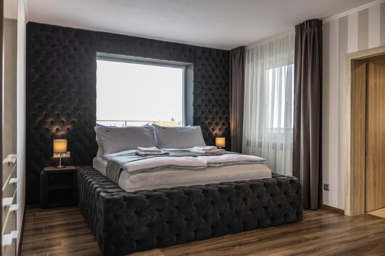 Hotel Demanova Apartments - Dependance Liptovský Mikuláš 外观 照片