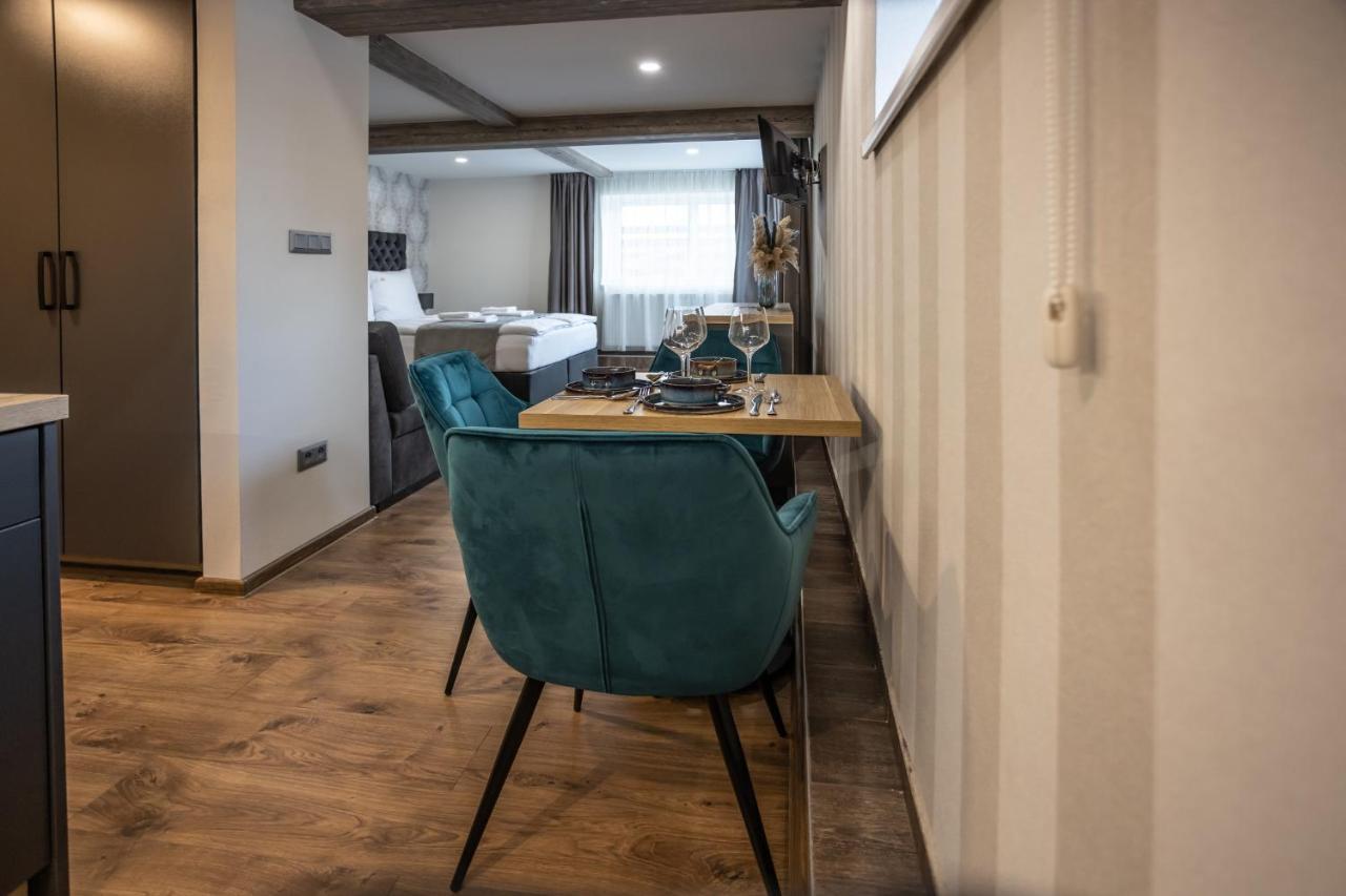 Hotel Demanova Apartments - Dependance Liptovský Mikuláš 外观 照片