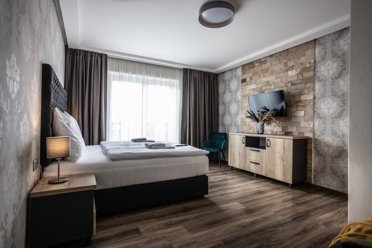 Hotel Demanova Apartments - Dependance Liptovský Mikuláš 外观 照片
